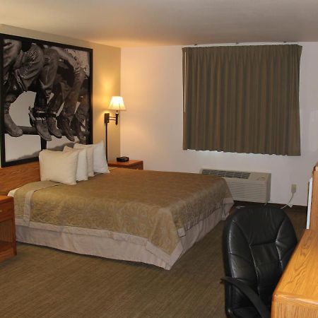 Homestead Inn And Suites Hardin Eksteriør billede